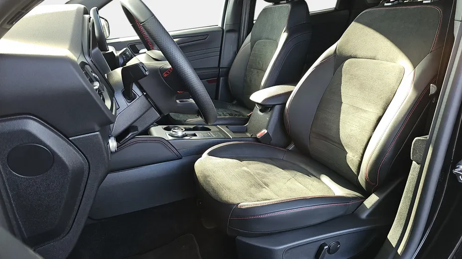 FORD Kuga Kuga 2.5 FHEV AWD ST-Line X