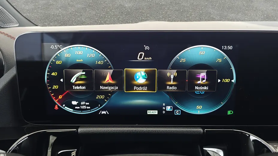 MERCEDES-BENZ EQA EQA 250 66.5kWh AMG Line