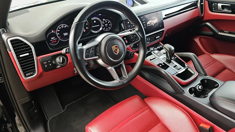PORSCHE Cayenne Cayenne Coupe Platinum  Edition
