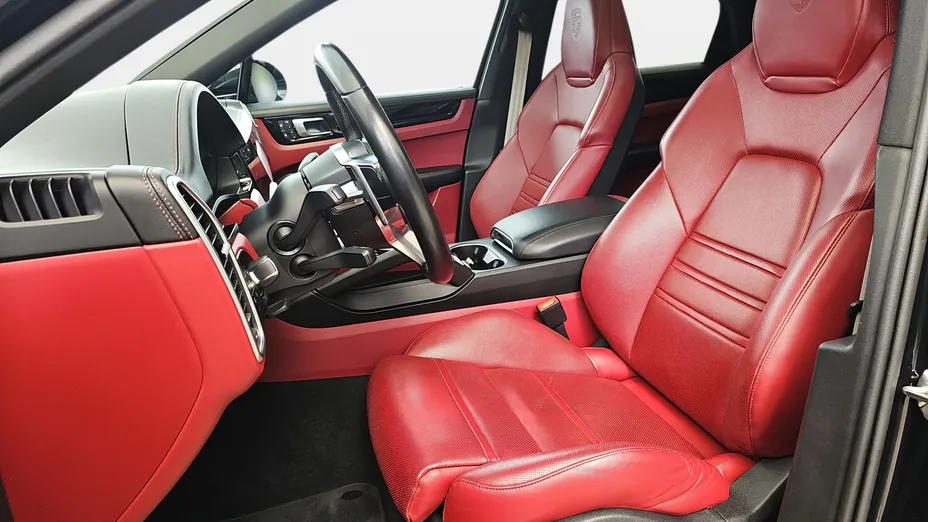 PORSCHE Cayenne Cayenne Coupe Platinum  Edition