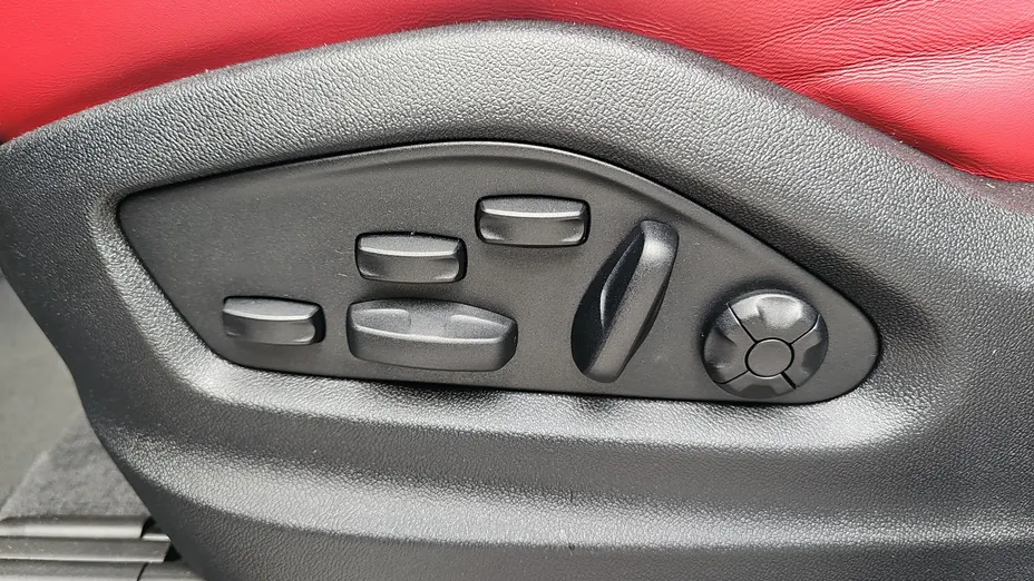 PORSCHE Cayenne Cayenne Coupe Platinum  Edition