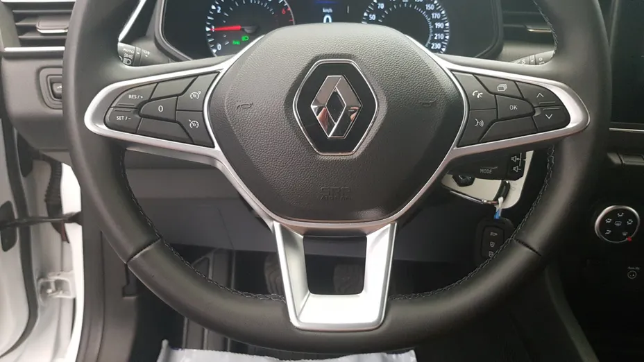 RENAULT Clio Clio 1.0 TCe Equilibre