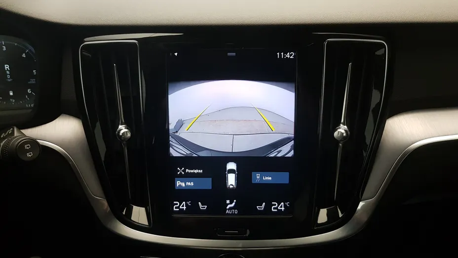 VOLVO V60 V60 B4 D Momentum Pro aut