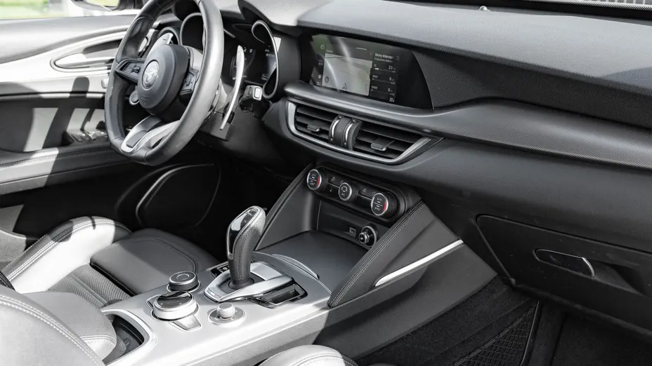ALFA ROMEO Stelvio Stelvio 2.0 Turbo Veloce Q4 aut