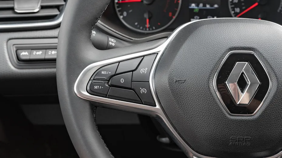 RENAULT Clio Clio 1.0 TCe Equilibre