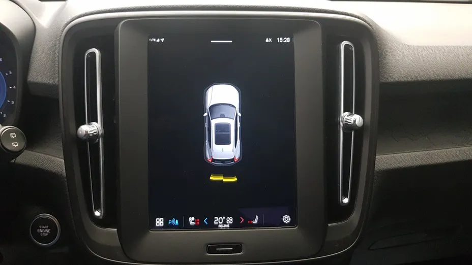 VOLVO XC40 XC40 B3 Essential aut