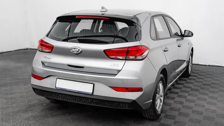 HYUNDAI i30 i30 1.5 DPI Classic +