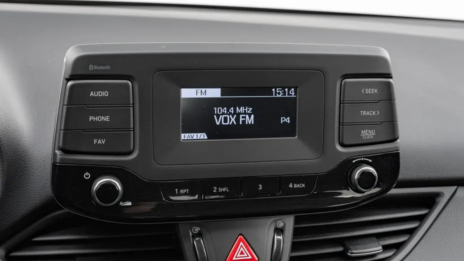 HYUNDAI i30 i30 1.5 DPI Classic +