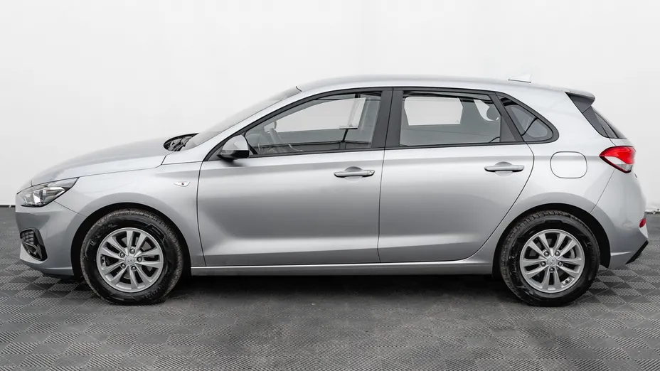 HYUNDAI i30 i30 1.5 DPI Classic +