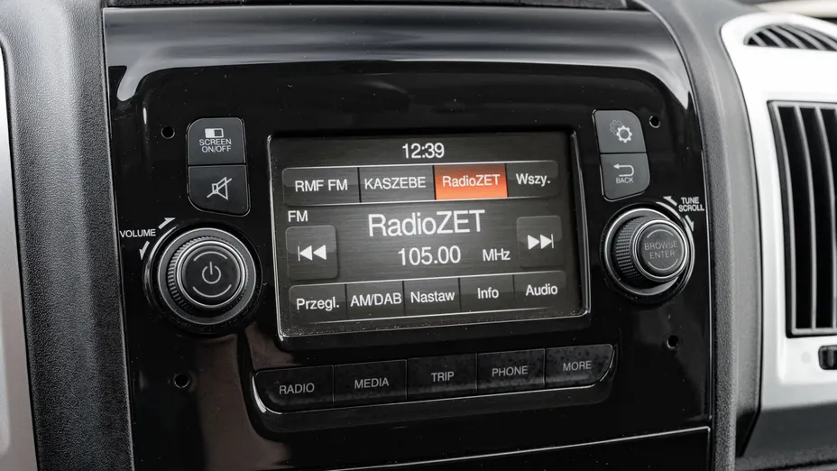 PEUGEOT Boxer Boxer 435 BlueHDi L3 Premium