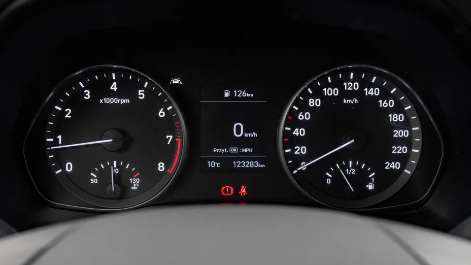 HYUNDAI i30 i30 1.5 DPI Classic +