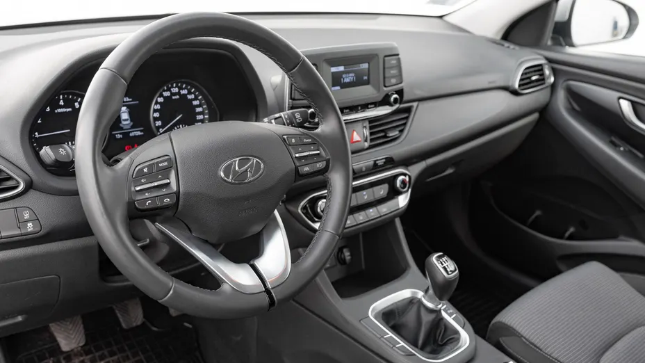 HYUNDAI i30 i30 1.5 DPI Classic +