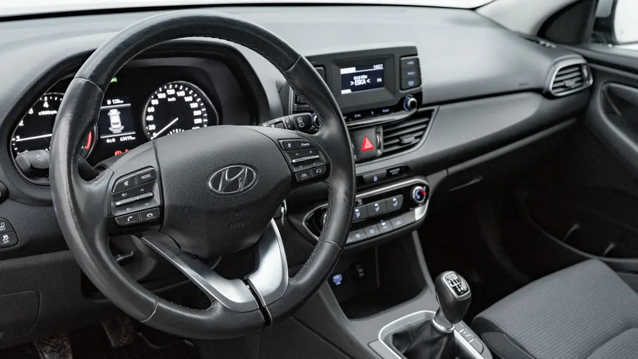 HYUNDAI i30 i30 1.5 DPI Classic +