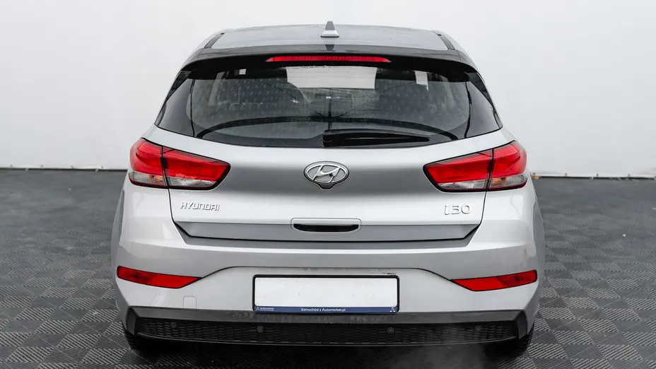 HYUNDAI i30 i30 1.5 DPI Classic +