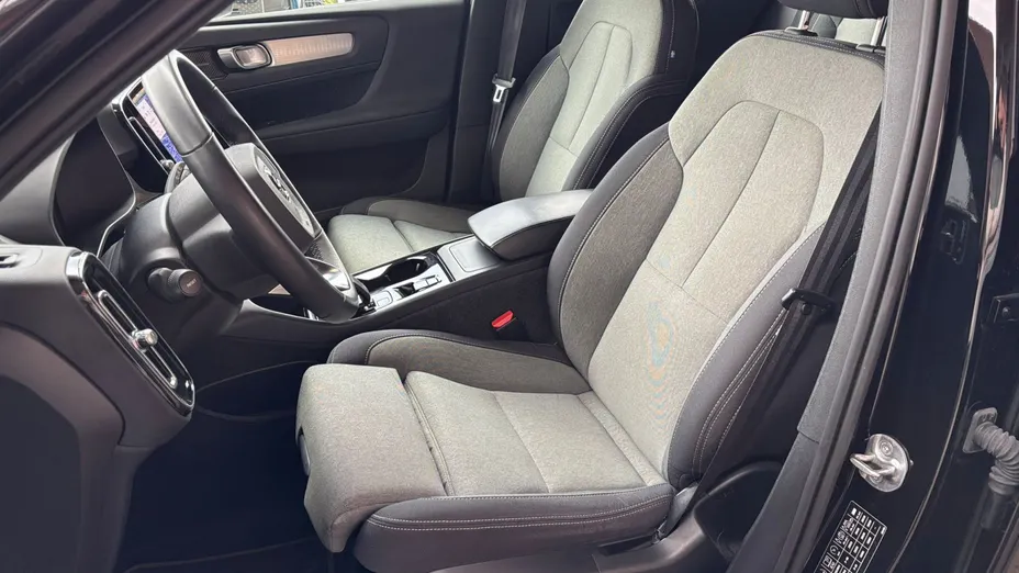 VOLVO XC40 XC40 B3 Plus Bright aut