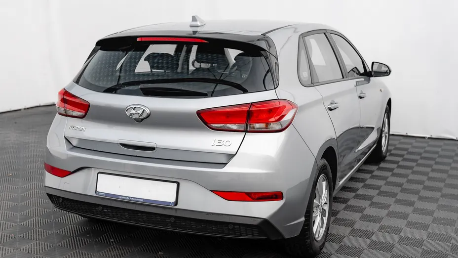HYUNDAI i30 i30 1.5 DPI Classic +