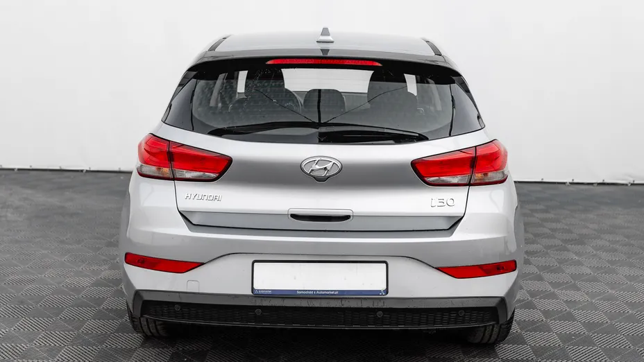 HYUNDAI i30 i30 1.5 DPI Classic +