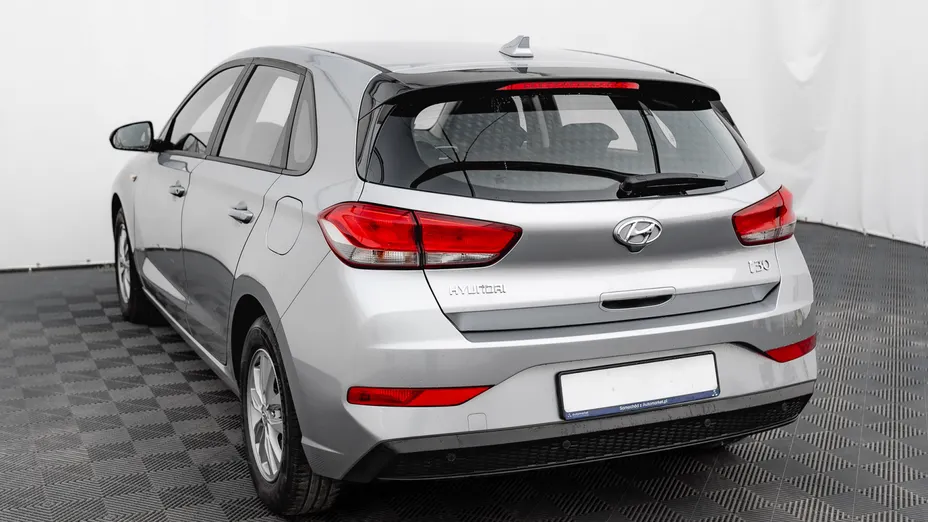 HYUNDAI i30 i30 1.5 DPI Classic +