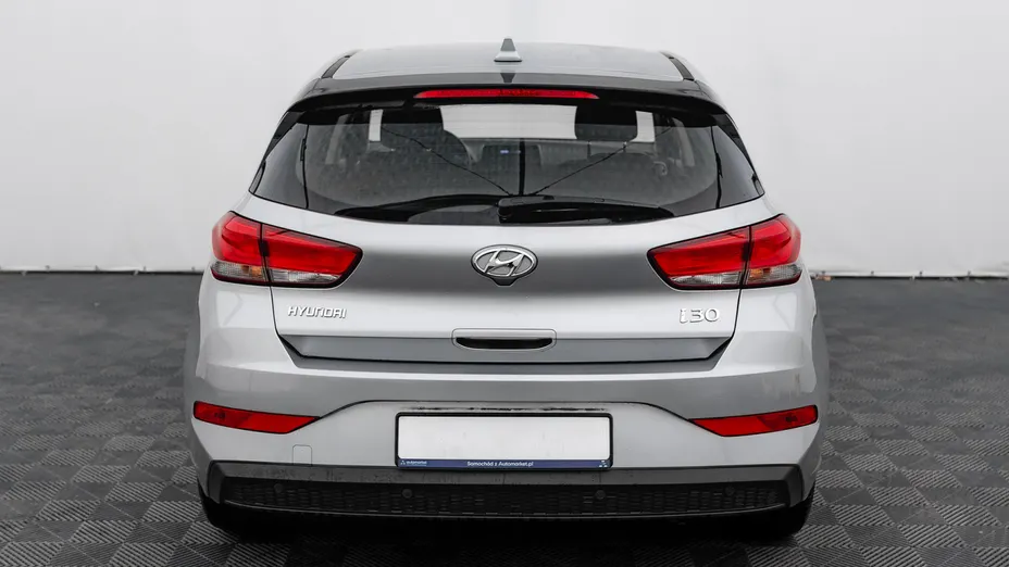 HYUNDAI i30 i30 1.5 DPI Classic +