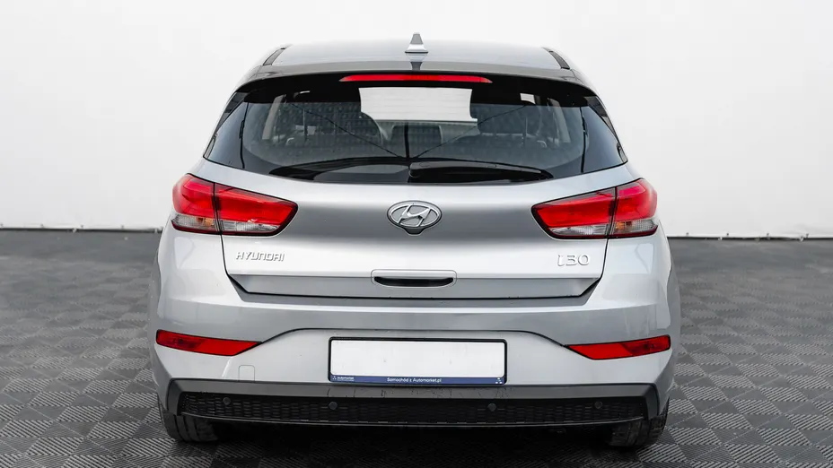 HYUNDAI i30 i30 1.5 DPI Classic +