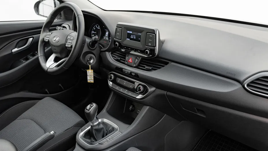 HYUNDAI i30 i30 1.5 DPI Classic +