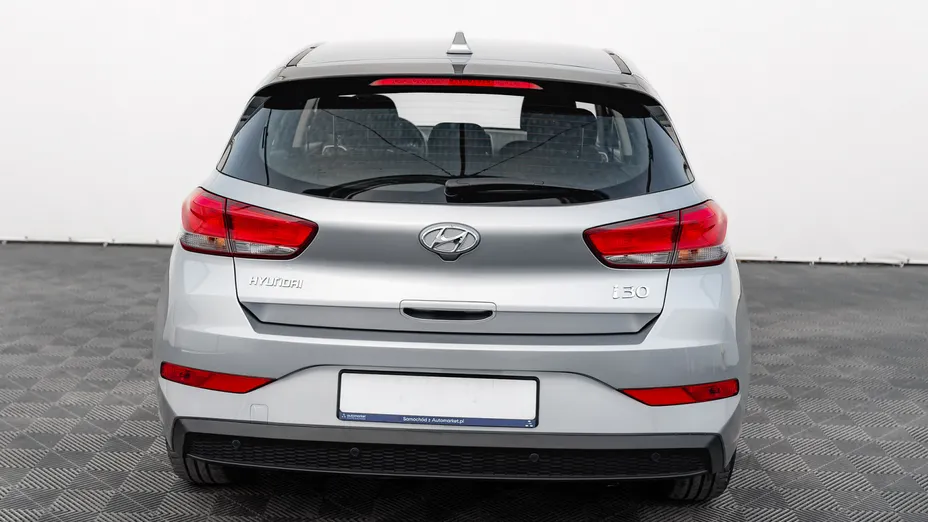 HYUNDAI i30 i30 1.5 DPI Classic +