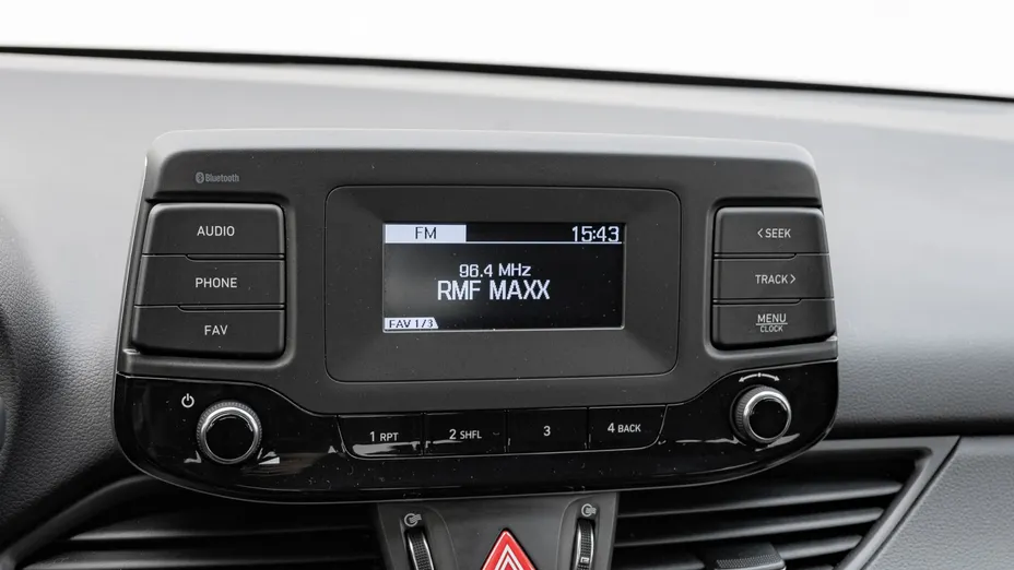 HYUNDAI i30 i30 1.5 DPI Classic +