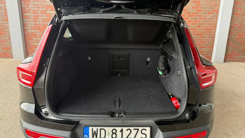 VOLVO XC40 XC40 B3 Core aut