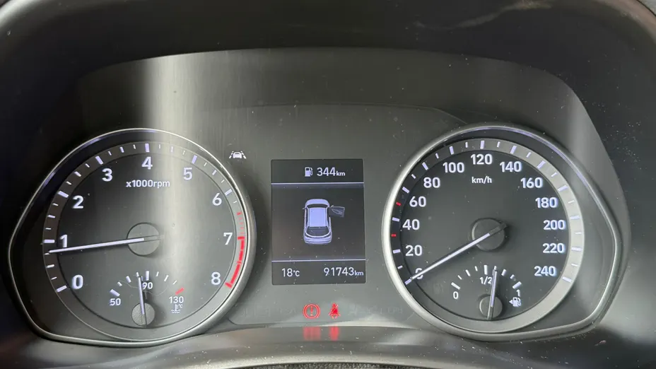 HYUNDAI i30 i30 1.5 DPI Classic +