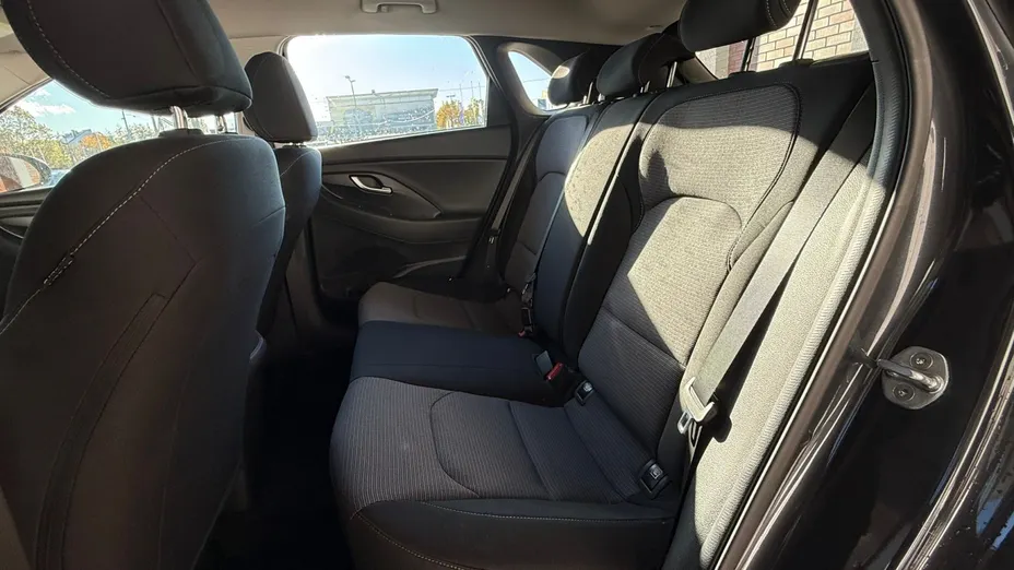 HYUNDAI i30 i30 1.5 DPI Classic +