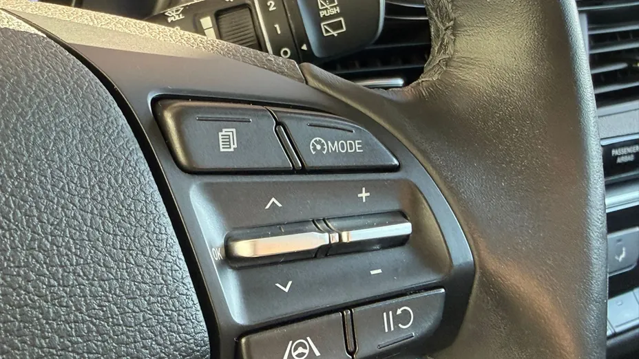 HYUNDAI i30 i30 1.5 DPI Classic +