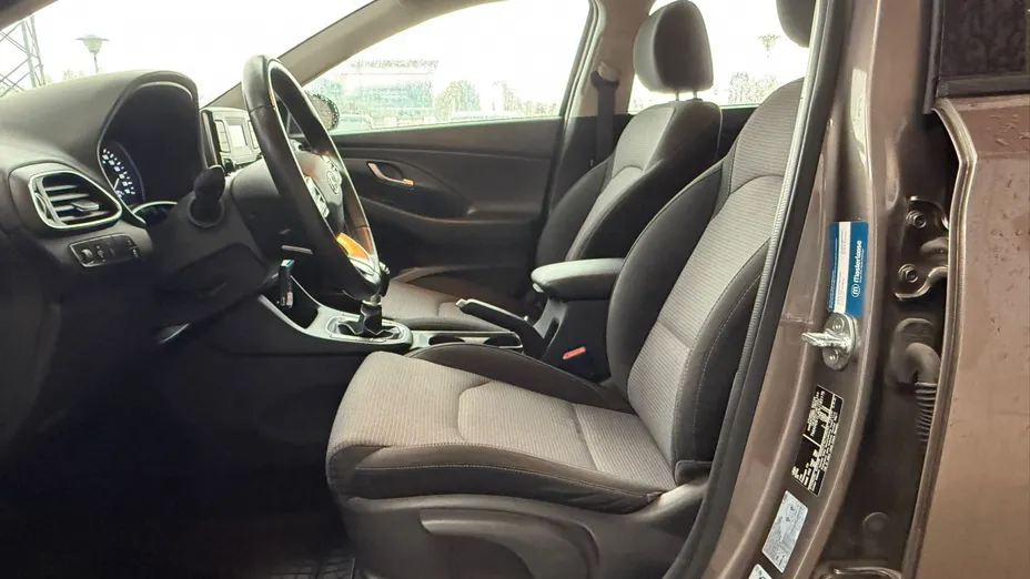 HYUNDAI i30 i30 1.5 DPI Classic +