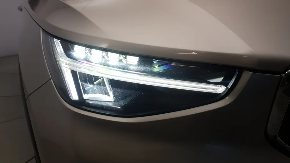 VOLVO XC40 XC40 B3 Core aut