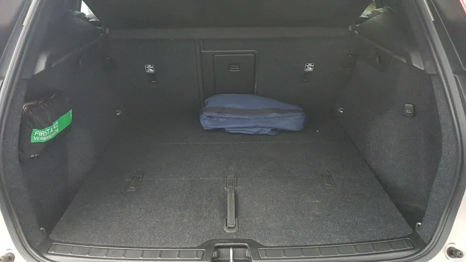 VOLVO XC40 XC40 B3 Core aut