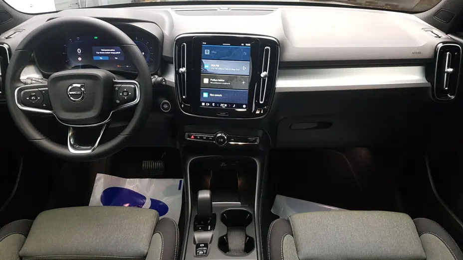 VOLVO XC40 XC40 B3 Core aut