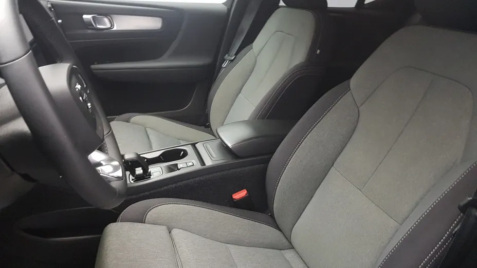 VOLVO XC40 XC40 B3 Core aut