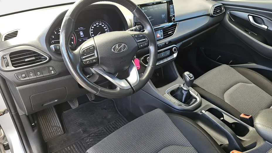 HYUNDAI i30 i30 1.0 T-GDI Modern