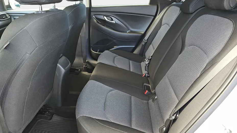 HYUNDAI i30 i30 1.0 T-GDI Modern