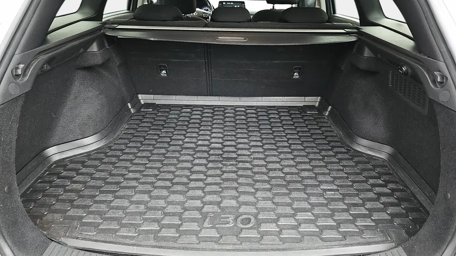 HYUNDAI i30 i30 1.0 T-GDI Modern