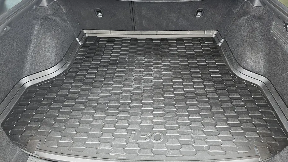 HYUNDAI i30 i30 1.0 T-GDI Modern