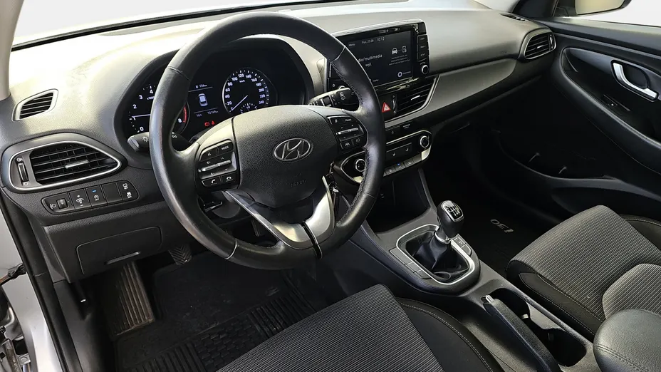 HYUNDAI i30 i30 1.0 T-GDI Modern
