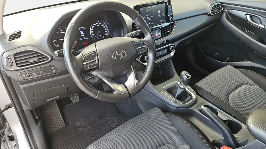 HYUNDAI i30 i30 1.0 T-GDI Modern