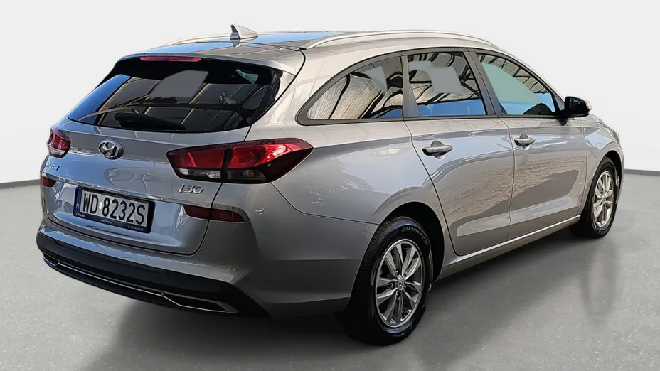 HYUNDAI i30 i30 1.0 T-GDI Modern