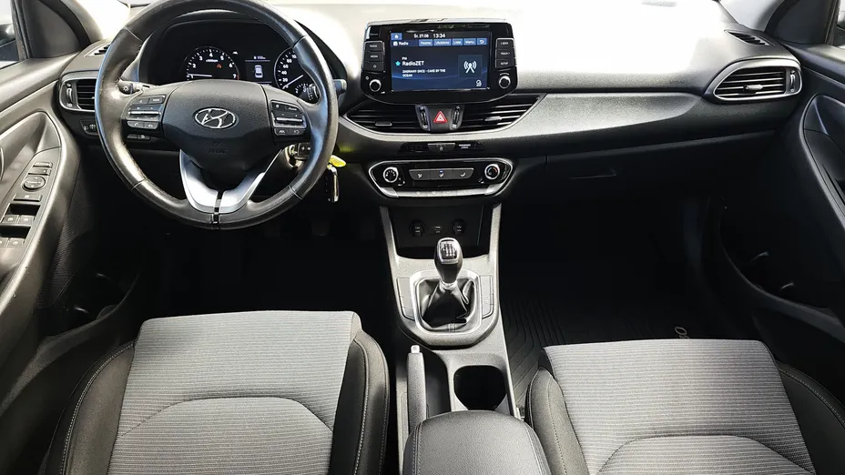HYUNDAI i30 i30 1.0 T-GDI Modern