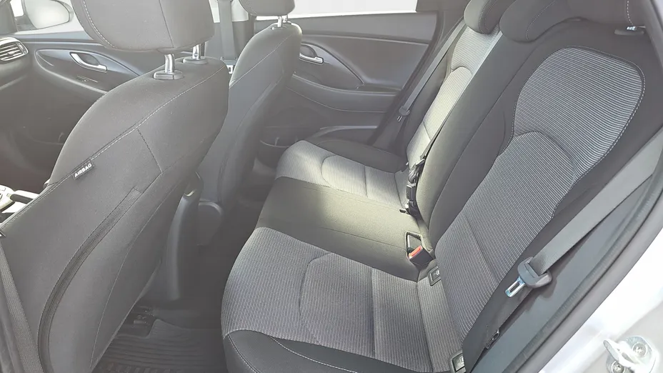 HYUNDAI i30 i30 1.0 T-GDI Modern