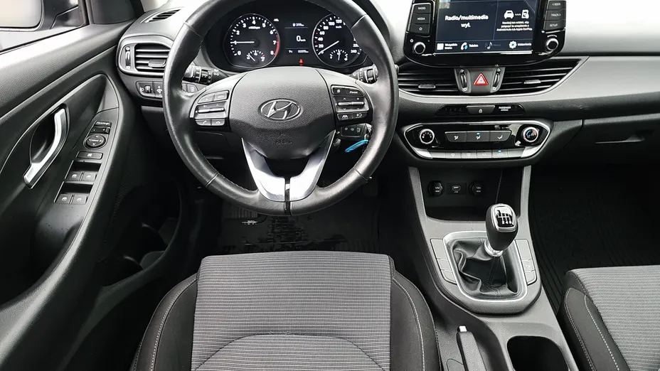 HYUNDAI i30 i30 1.0 T-GDI Modern