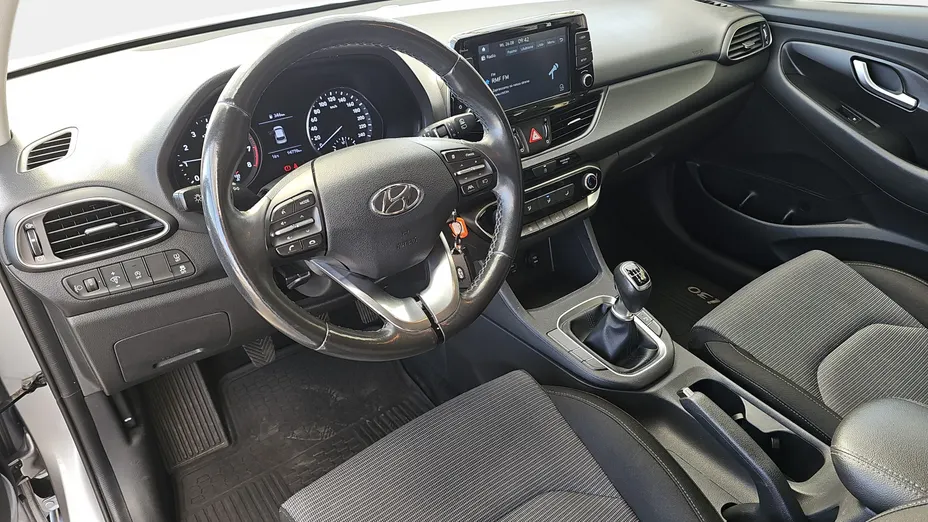 HYUNDAI i30 i30 1.0 T-GDI Modern