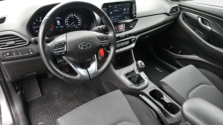 HYUNDAI i30 i30 1.0 T-GDI Modern