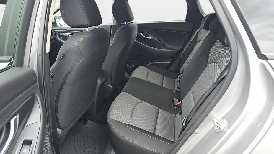 HYUNDAI i30 i30 1.0 T-GDI Modern