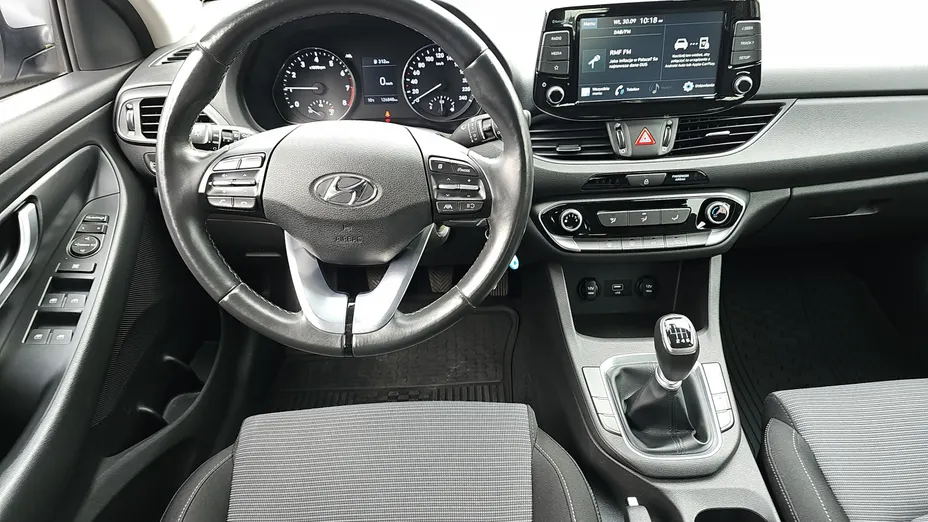 HYUNDAI i30 i30 1.0 T-GDI Modern